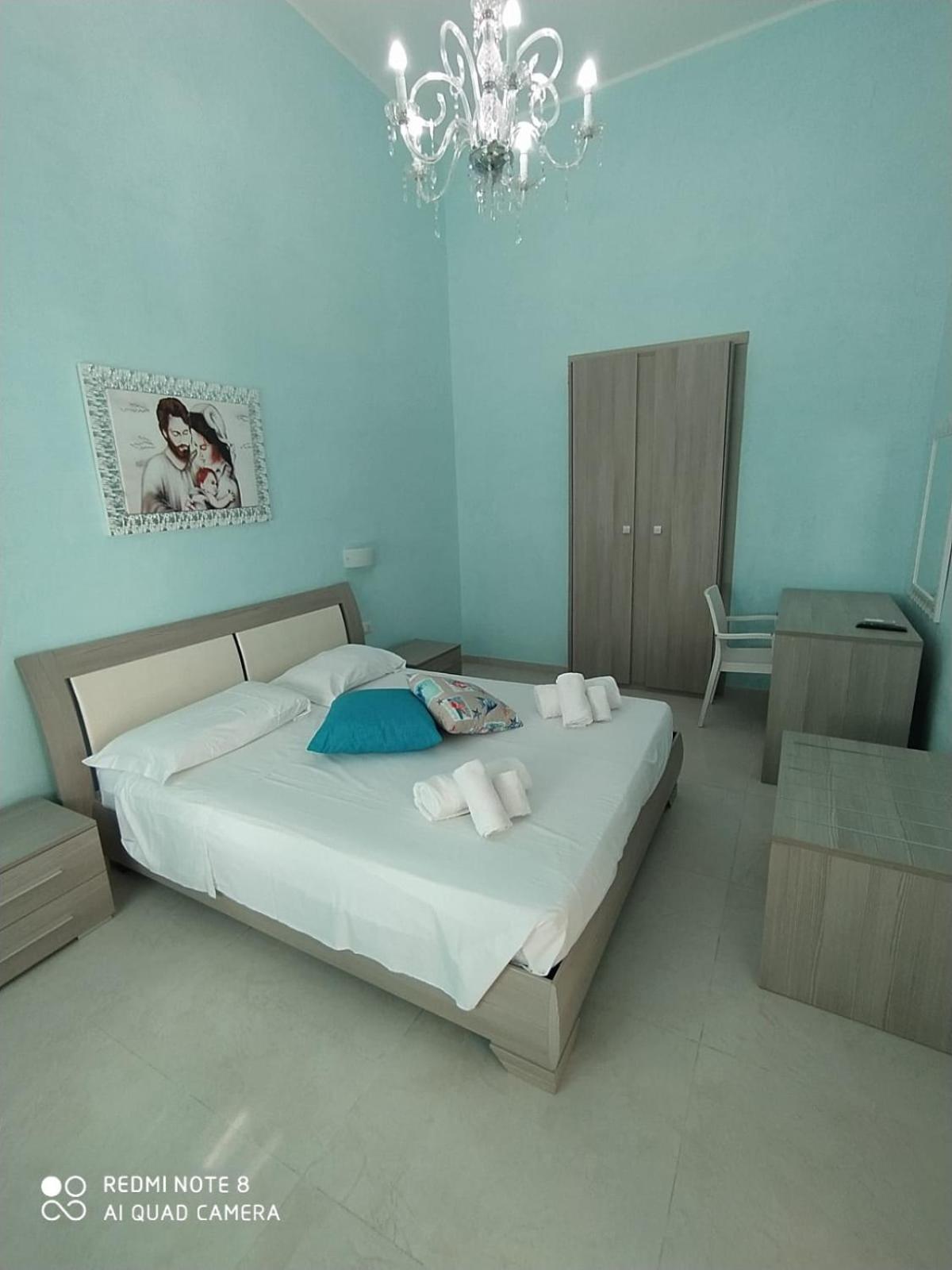פורטו צ'זראו Hotel Paradise מראה חיצוני תמונה